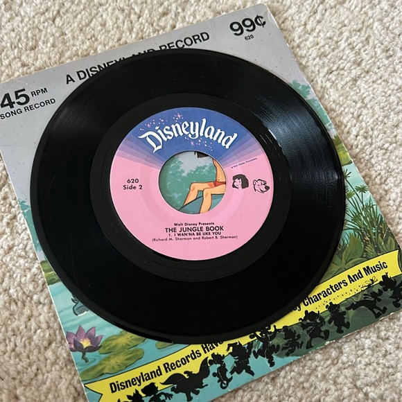 Walt Disney: The Jungle Boom, Peter and the Wolf, Farmer in the Dell Records - Picture 8 of 10